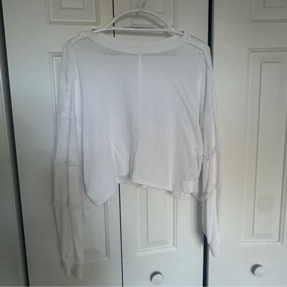 Free People Lightweight Oversized White Cropped Pullover - Picture 2 of 5